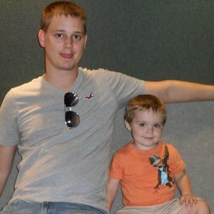 Meet your Posher, Buddy